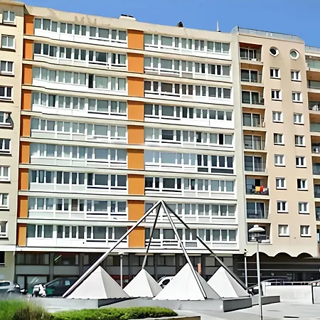 Comfortable In Blankenberge, 40 Sqm, Parking Apartment *