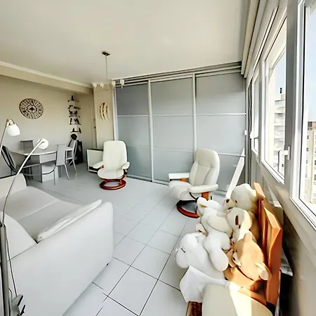 Comfortable In Blankenberge, 40 Sqm, Parking Blankenberge