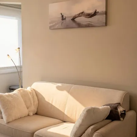 Comfortable In Blankenberge, 40 Sqm, Parking 布兰肯贝赫