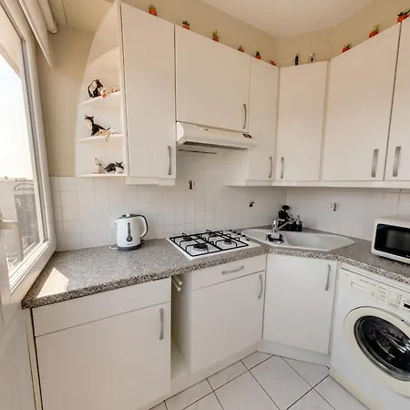 Apartmán Comfortable In Blankenberge, 40 Sqm, Parking *