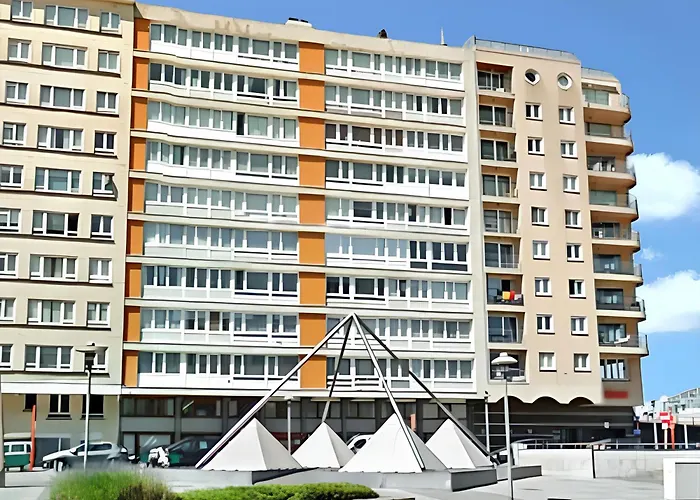 Comfortable In Blankenberge, 40 Sqm, Parking Daire *